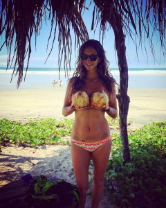 Sharing smiles with you beautiful beings!! unicorn and crab emoji!! Holy happiness 🦄🦀🦄🦀🦄🦀